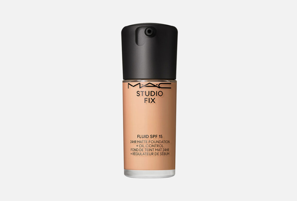 MacToNalnananvangynovanova Studio Fix Fluid SPF 15 24 -часовой мат ...